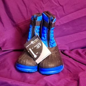 Arctic shield kids winter boots